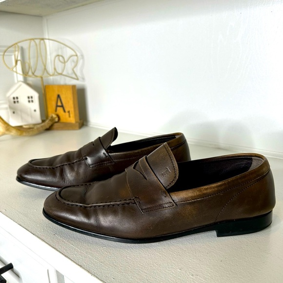 Tod's Other - Tod’s Leather Penny Loafers – Classic Vintage-like Brown Men’s 8.5 / Women’s 10
